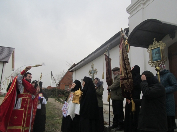 Крестный ход 16 ноября в день памяти св.вмч. Георгия Победоносца