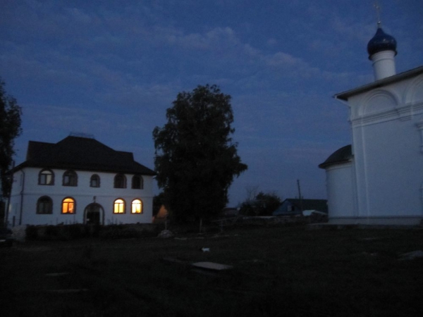 Крестный ход после всенощной на праздник Преображения Господне 18.08.2013